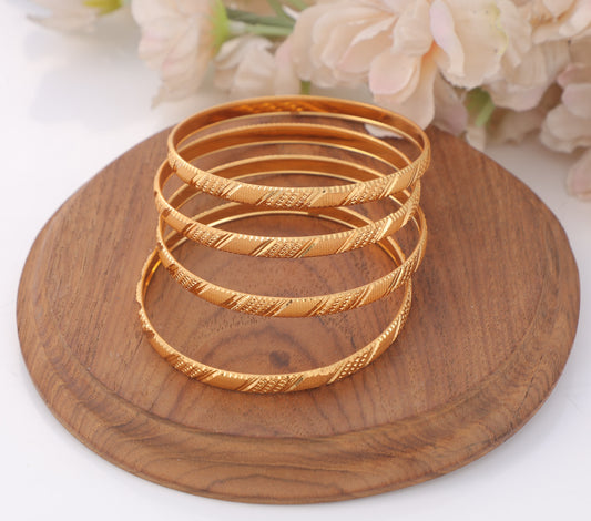 Classic Dotted Gold Bangles Set – Lightweight Everyday Jewelry(Set Of 4)