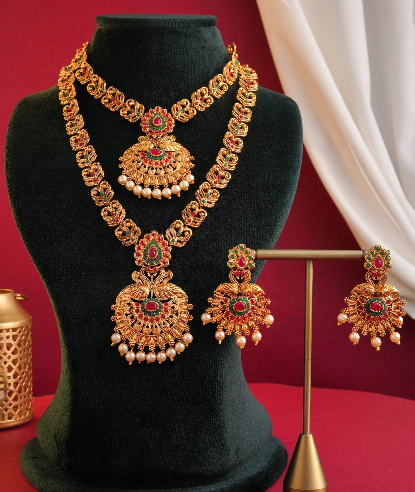 The Heritage Bloom Set: Dual-Layered Matte Gold Necklace & Floral Mandala Earrings